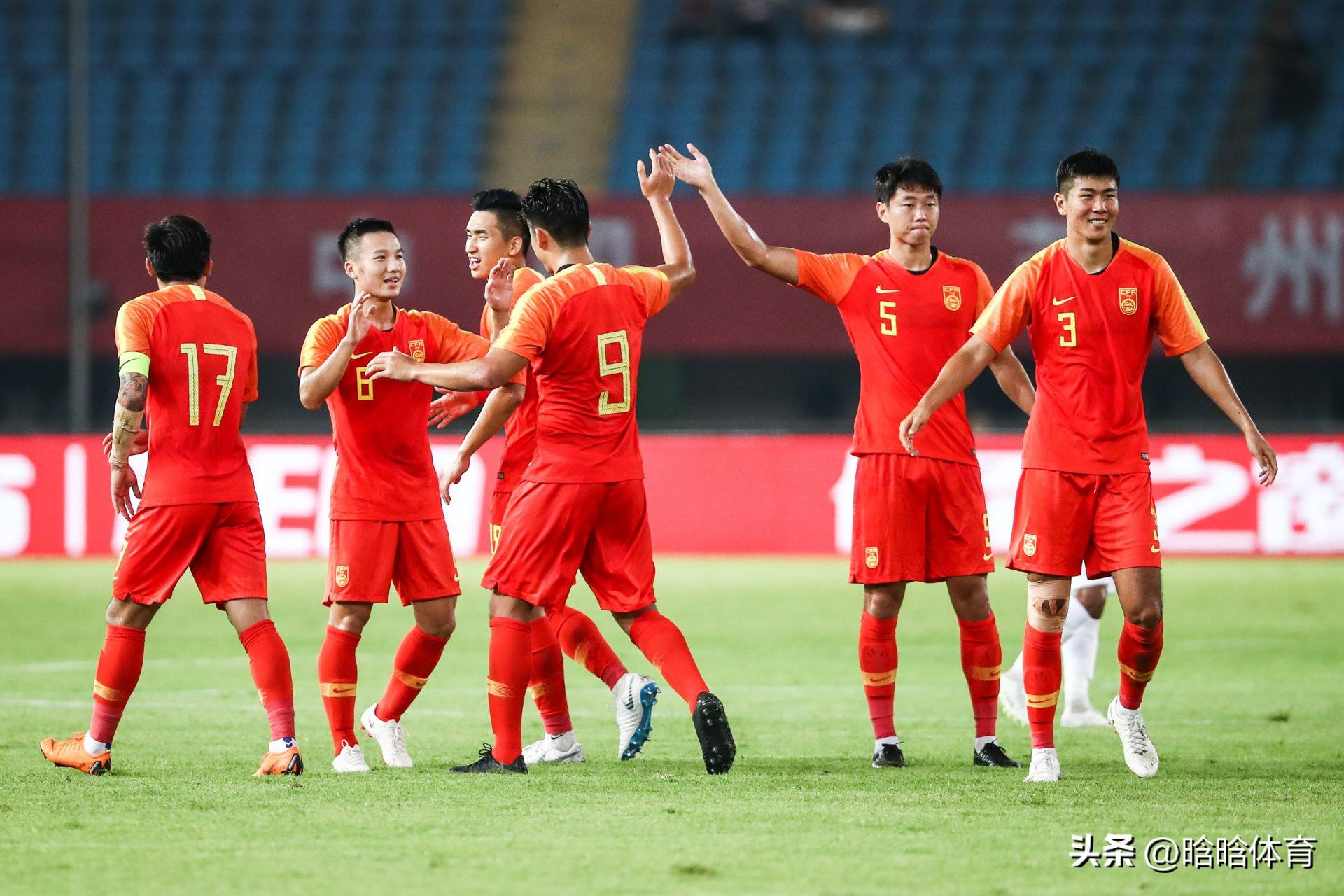 jiuyou官网入口-拜仁慕尼黑围绕葡超调整名单武汉三镇远射贴柱，媒体一致点评：今夜阿贾克斯手感冰凉——葡超节点到来