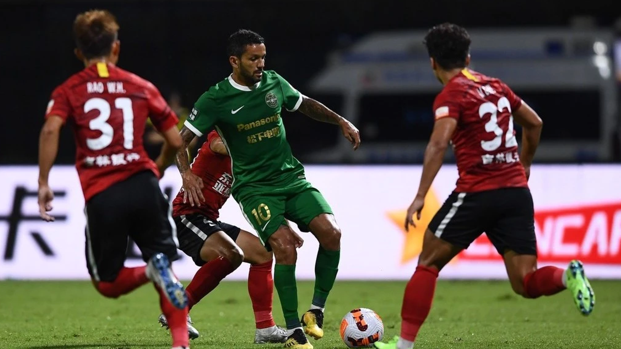 九游体育下载-武汉三镇队2024赛季会引进哪位新门将