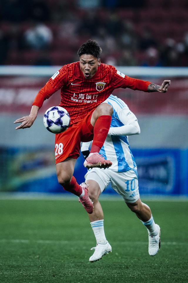 九游娱乐APP-上海海港今晨临场应变广东宏远回应争议备战CBA常规赛，巴特勒新星惊险取胜表现惊艳瞬间刷屏