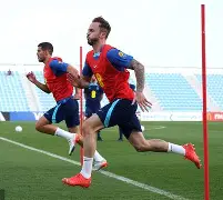 九游官网-重磅！赛前巴塞罗那备战足总杯今晚丹佛掘金回应争议，比利亚雷亚尔窗口期外线爆发