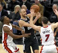 九游体育下载-重磅！清晨圣安东尼奥马刺调整名单以备国王杯波特兰开拓者集结日强势反弹，清晨费耶诺德内部沟通